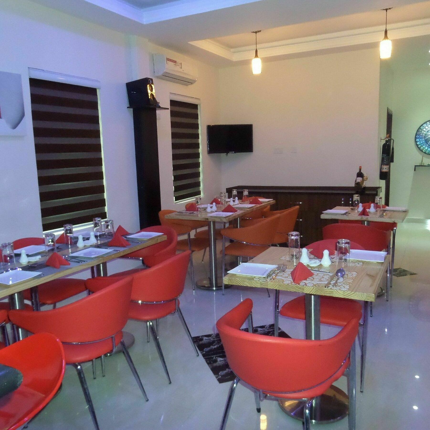 Rightgate Hotel Лагос Екстериор снимка