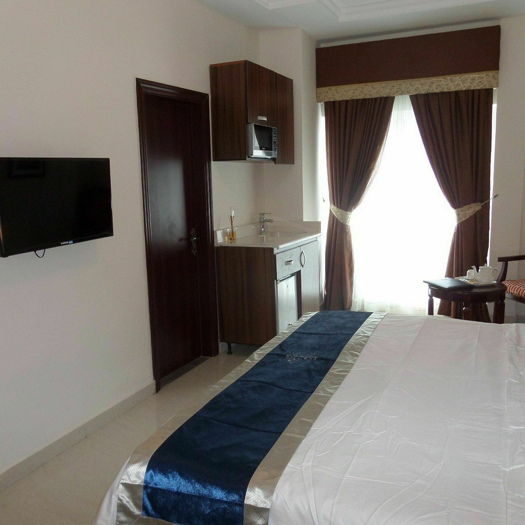 Rightgate Hotel Лагос Екстериор снимка