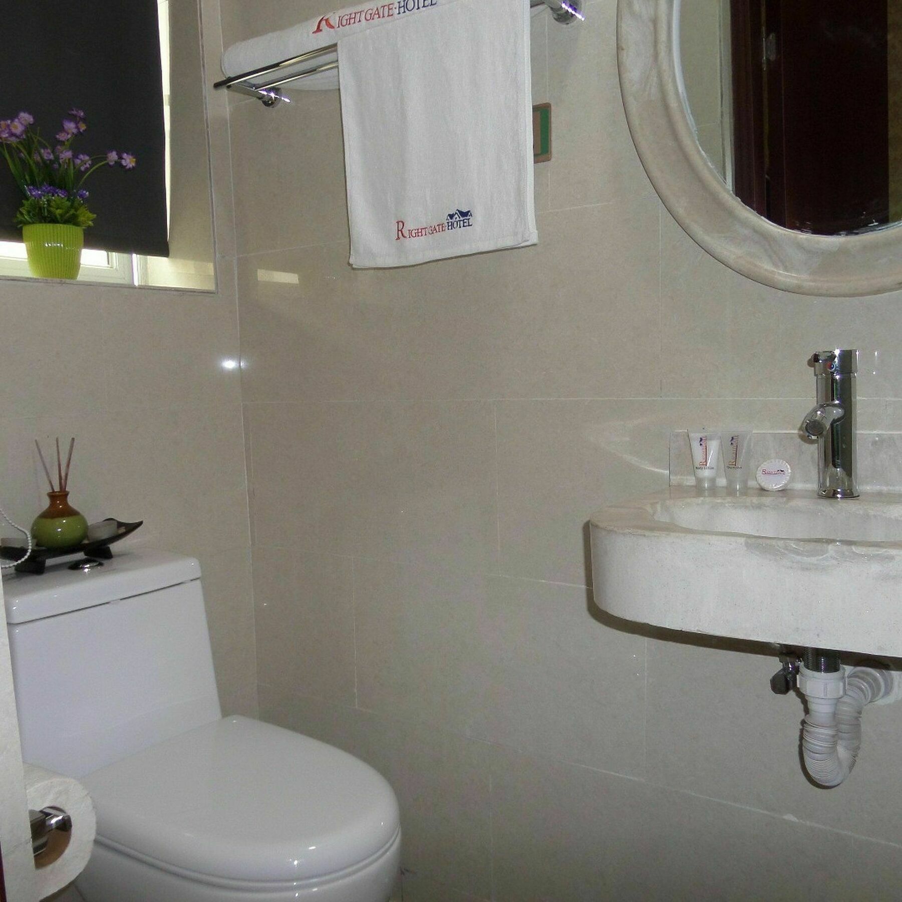 Rightgate Hotel Лагос Екстериор снимка